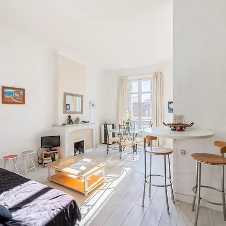 Le Merveilleux Avec 2 Chambres, Proche De La Croisette, Des Plages Et Du Palais * Cannes